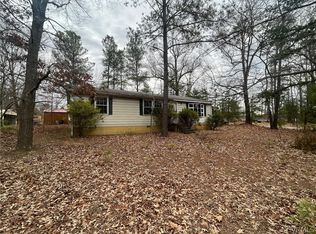 4300 Hyde Park Dr, Chester, VA 23831