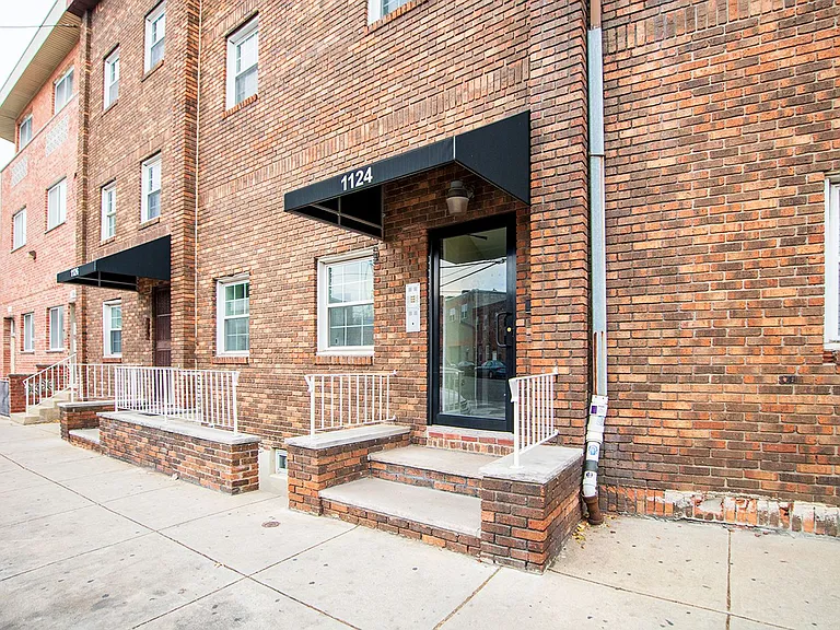 1124 E Passyunk Ave — Photo 15