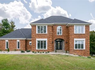 4300 Woodfield Dr, Floyds Knobs, IN 47119