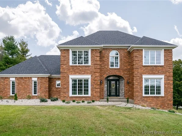 4300 Woodfield Drive, Floyds Knobs, IN 47119