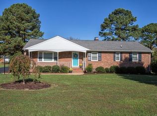8204 Carter Ln, Mechanicsville, VA 23111