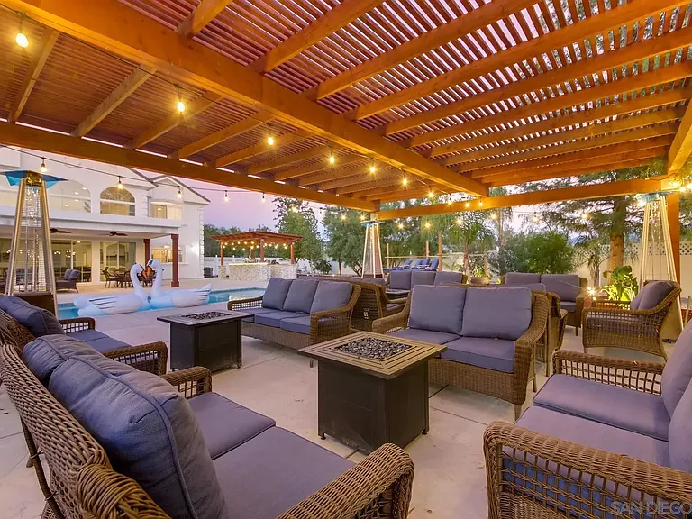 39575 Avenida Ascencion — Photo 45
