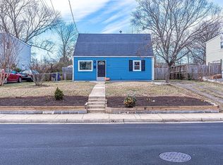 120 Scott Dr, Manassas Park, VA 20111