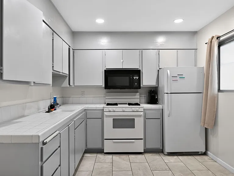 4875 Cole St #61 — Photo 18