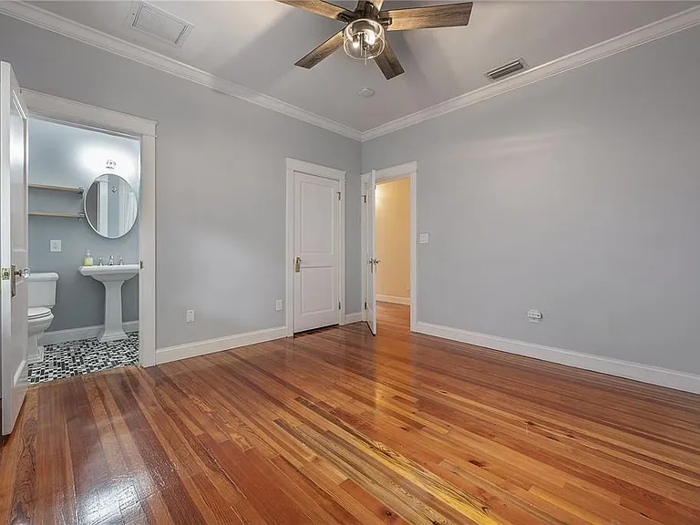 5207 N Suwanee Ave — Photo 30