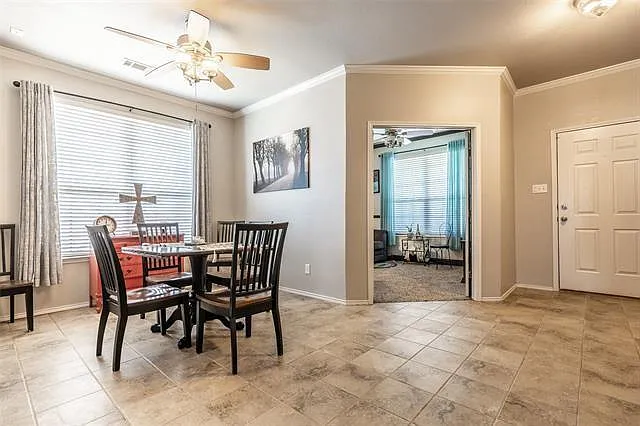 8957 Silent Brook Ln — Photo 2