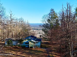 157 Mount Airy Rd, Saugerties, NY 12477