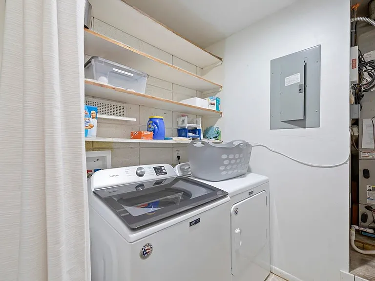 Washer/Dryer