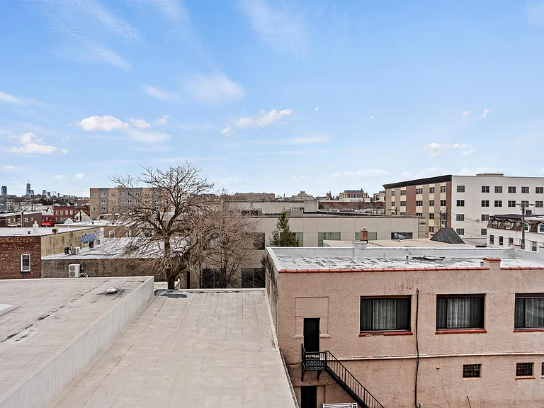 172 Culver Ave #407 — Photo 12