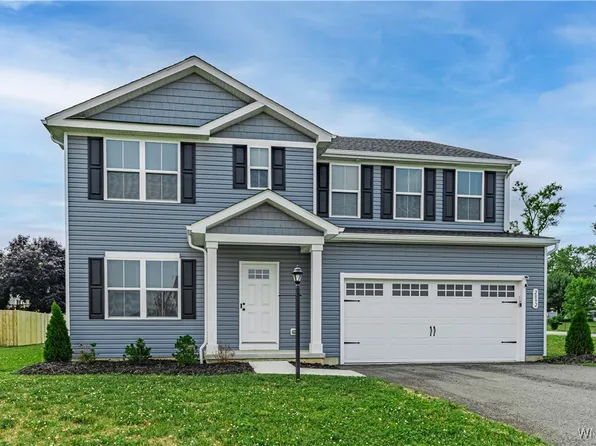 2892 Piedmont St, Sanborn, NY 14132