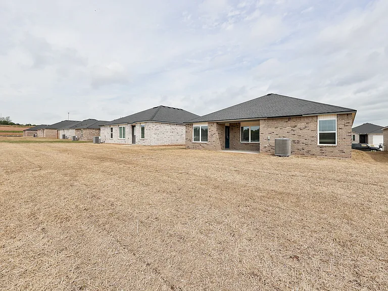 6148 Western Redbud Trl — Photo 49
