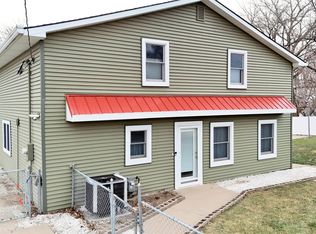 486 N Shore Dr, South Sioux City, NE 68776