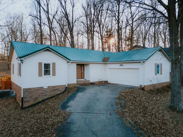 749 Oak St, Madisonville, KY 42431