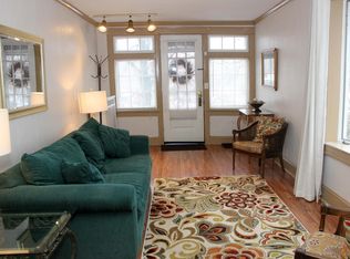 1304 W 50th St APT 1, Kansas City, MO 64112