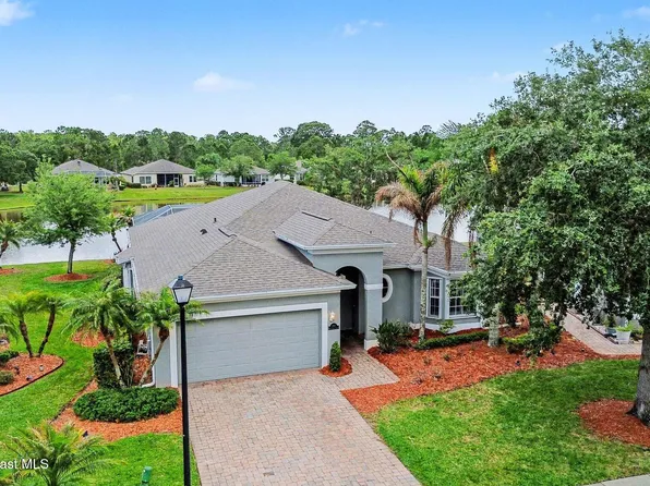 348 Gardendale Cir SE, Palm Bay, FL 32909