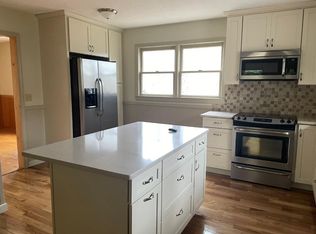 470 Maybank Dr, Saluda, NC 28773