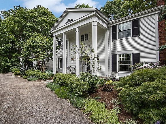 2nd image of 20 Farmcote Dr