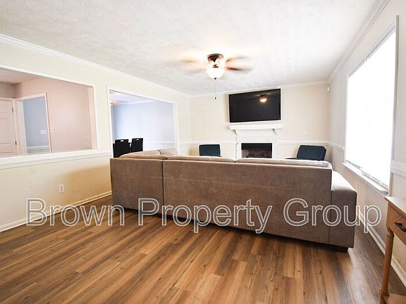 5th image of 624 Porter Rd