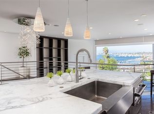 315 Carnation Ave #3, Corona Del Mar, CA 92625