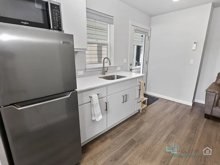 8435 SE Kinnaman St — Photo 9