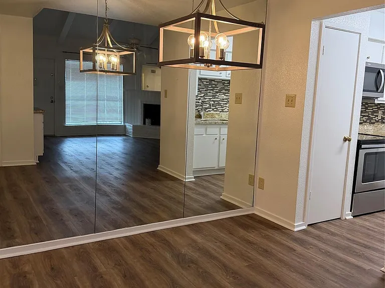 1100 Augusta Dr #46 — Photo 2