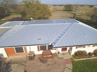 1333 N Santa Clara Rd, Marion, TX 78124