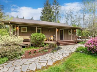 20438 NE Pond View Ln, Poulsbo, WA 98370