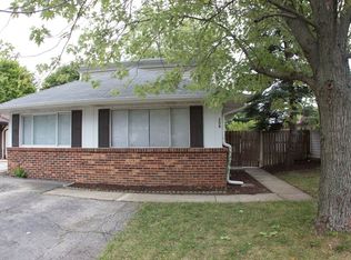 206 Mill Stream Dr, Bolingbrook, IL 60440