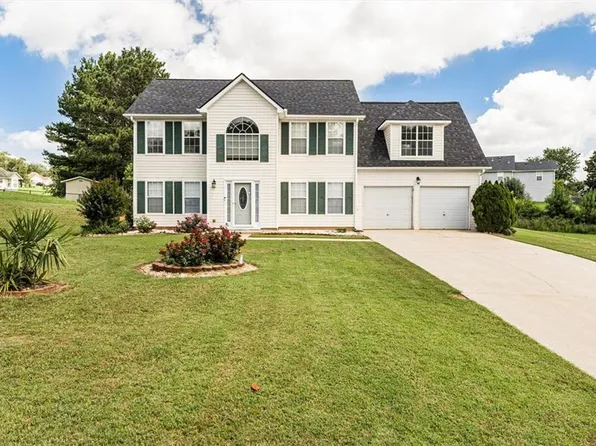 6940 Pompas Ct, Douglasville, GA 30135