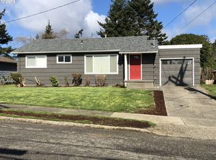 1550 Juniper Ave, Coos Bay, OR 97420