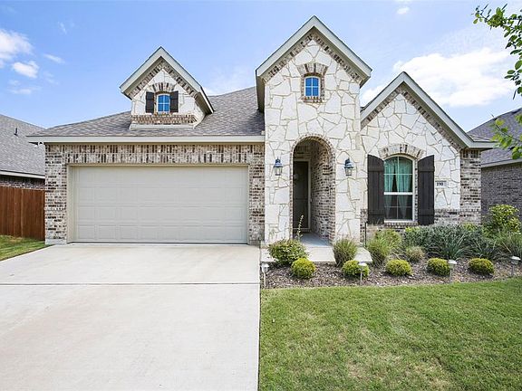 2nd image of 190 Colter Dr