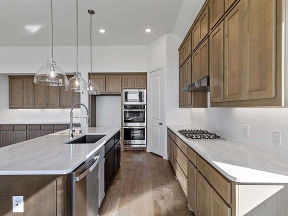 4th image of 3036 Eccleston St