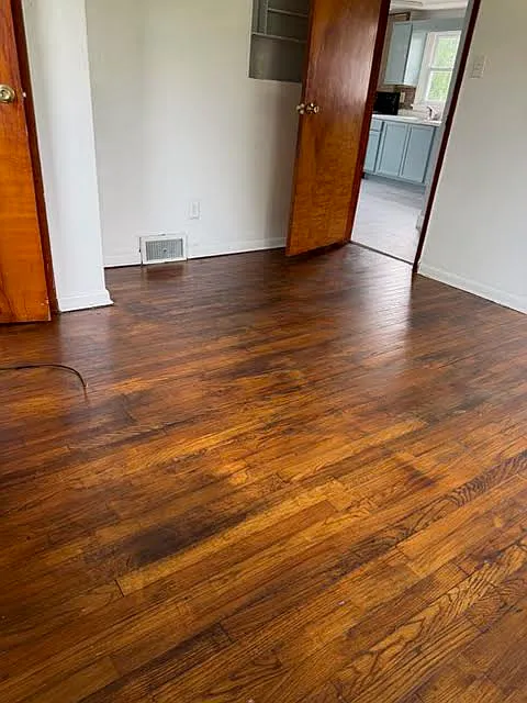 11 Kepple St — Photo 4