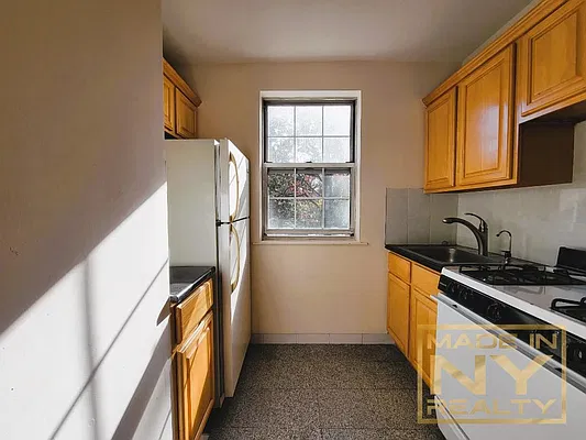 Rented by Made In NY Realty | media 2