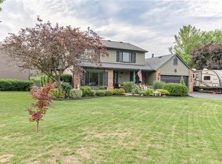 227 Emberglow Ln, Rochester, NY 14612