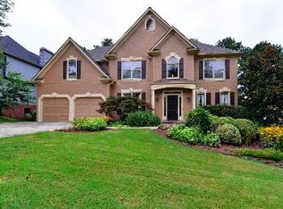 810 Hillcrest Ln, Woodstock, GA 30189