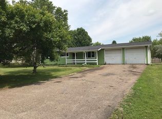 2304 Downing Dr, Mosinee, WI 54455