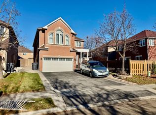 3 Carrie Cres, Brampton, ON L6Y4Z4