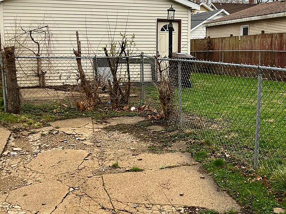 2nd image of 2410 N Central Ave