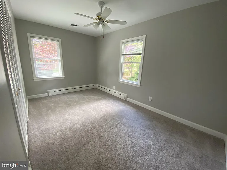 521 Beulah Rd NE — Photo 9