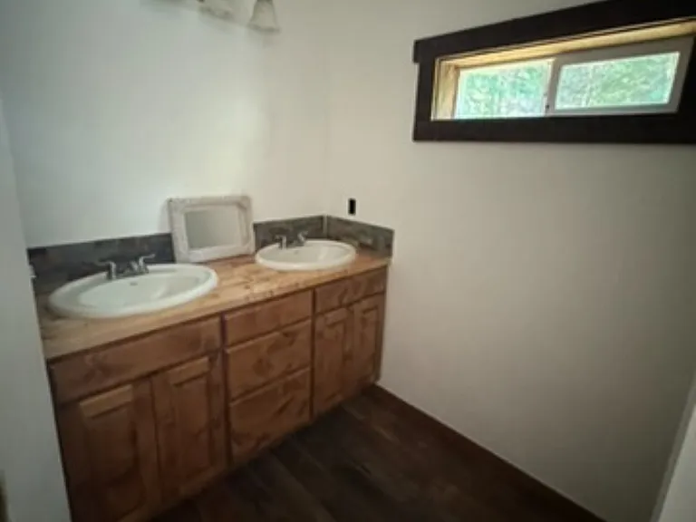 54 Shadow Valley Ln — Photo 8