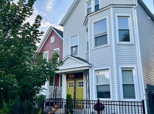 2955 N Gresham Ave #1, Chicago, IL 60618