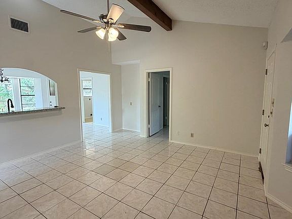 4th image of 1617 Farley St #11
