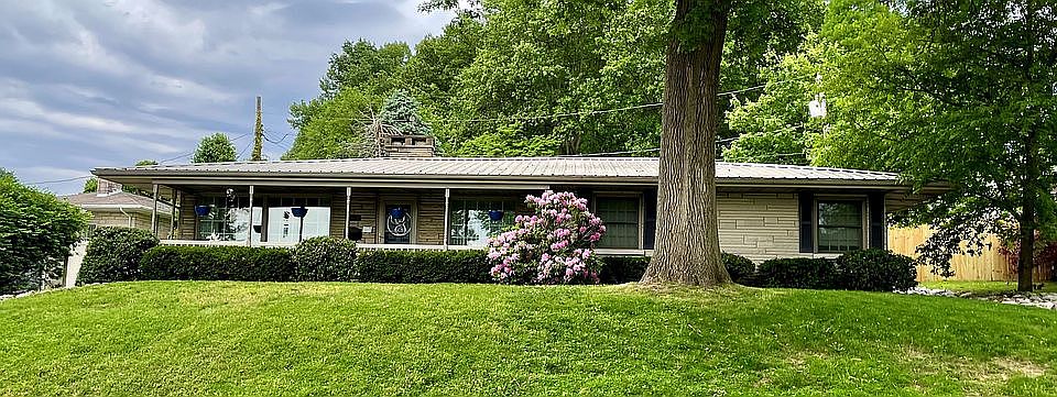 Fresh landscaping & shutters