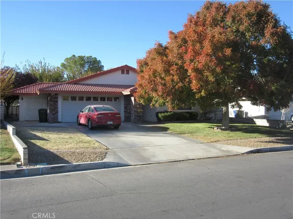 15052 Blue Grass Dr, Helendale, CA 92342