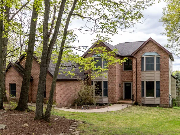 828 Struble Rd, State College, PA 16801