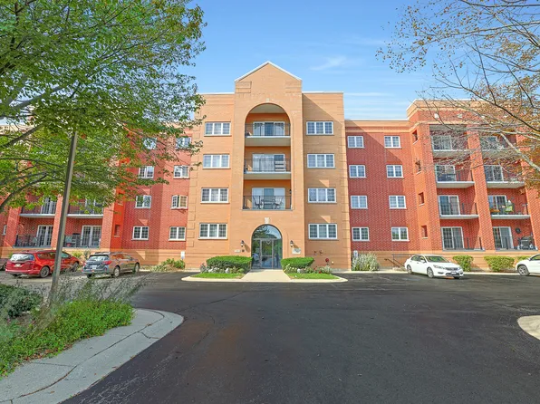 55 S Hale St Unit 109, Palatine, IL 60067
