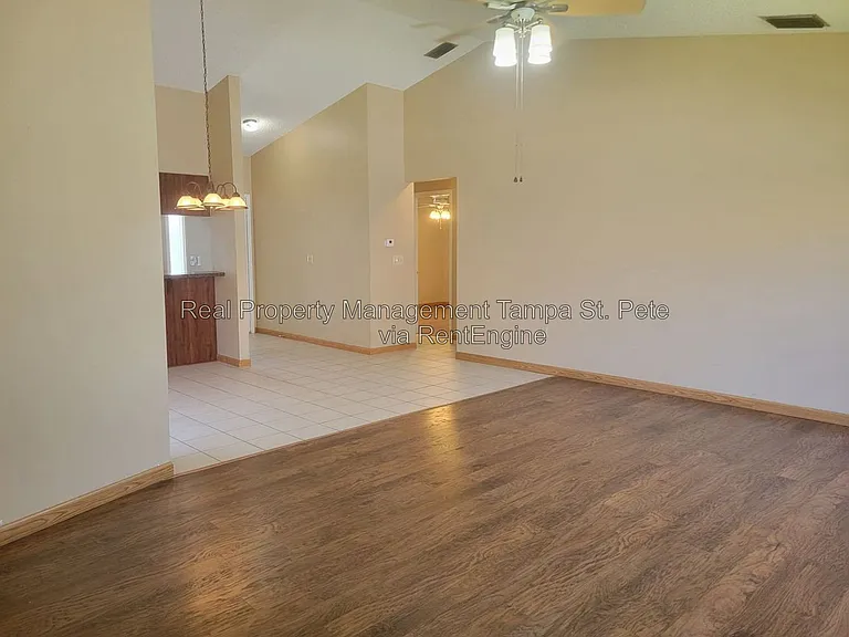 2024 Sheffield Ct — Photo 5