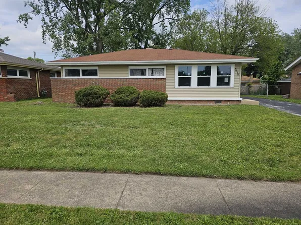 3014 W 163rd St, Markham, IL 60428