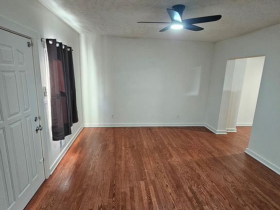3rd image of 2718 Pacific St #2718